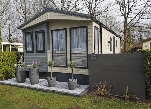 World Caravans & Chalets Logo