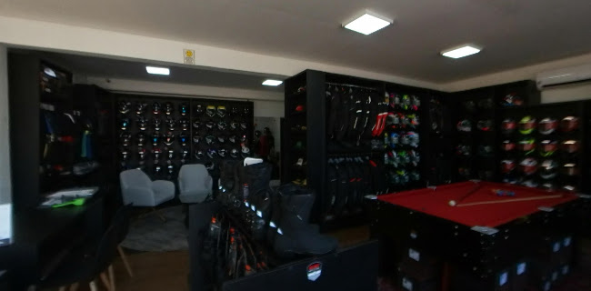 Horário de funcionamento de Helmet Moto Store - Centro