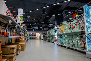 Photo n°19 de Decathlon Paris Porte De Montreuil à Montreuil (Magasin de vélos d'occasion)