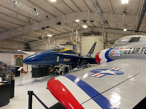Michigan Flight Museum, formerly Yankee Air Museum - Thumbnail