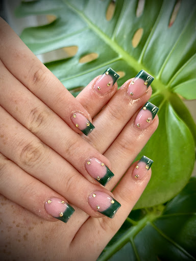 Cami Nail Spa - Visual