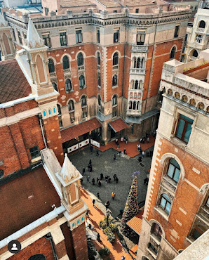 The Public Hotel by null