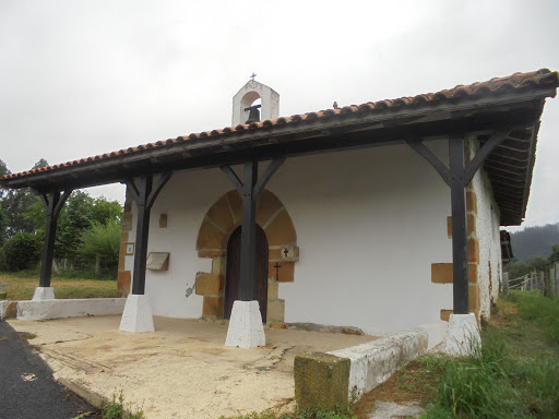 Ermita de San Cristobal y San Pedro Apostol de Zarrabenta