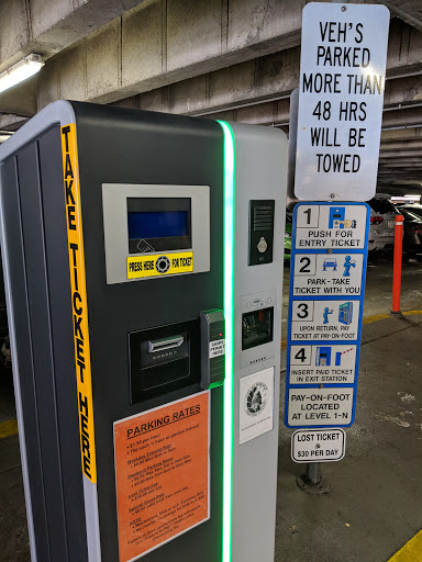 State Street Campus Garage - Frances St. Gallery - United States