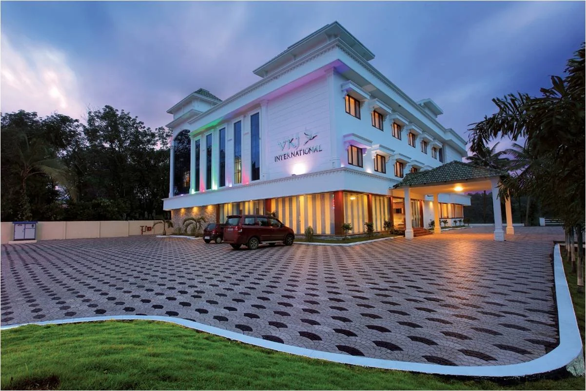 Hotel VKJ International,Thattekad