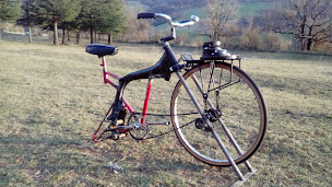 Photo n°5 de Chez Jojo le mécano à Saint-Félix-de-Sorgues (Garage automobile)