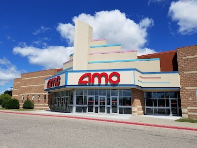 AMC CLASSIC Grand Forks 10