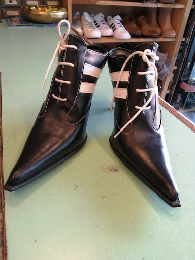 Il Calzolaio Riparazione Professionale Calzature - Thumbnail