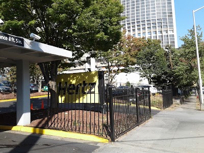 Photos of Hertz Car Rental - Atlanta - Courtland HLE