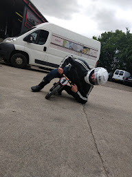 Photo n°2 de Le rallye moto Game rider à Foville (Magasin de motos)