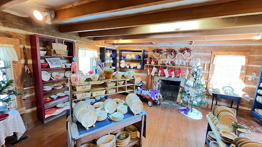 Emerson Creek Pottery - Thumbnail