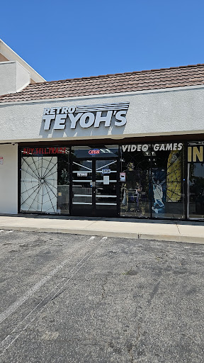Retro Teyoh's Video Games and Collectibles
