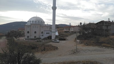 Mustafa Kezban ve Saide Akkuş Camii