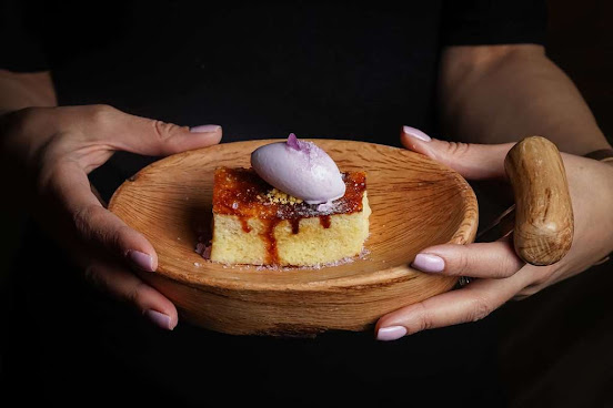 Radisson RED Madrid by null