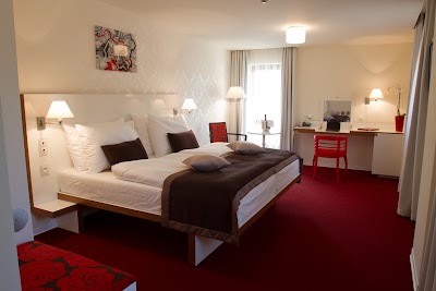 Photos of EA Theresian Court Hotel