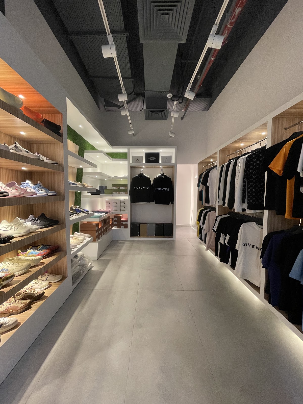 Black wing fashion الجناح الأسود - صورة 5