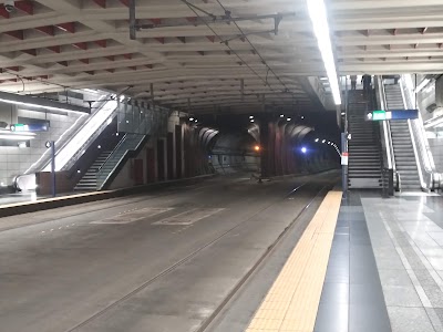 University Street Station- Bay A