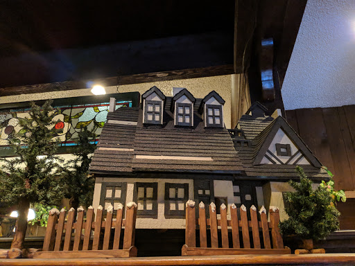 Mabel Murphy's - Visual