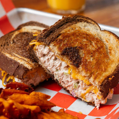 Frisco Diner by null