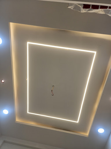 Profile light post image