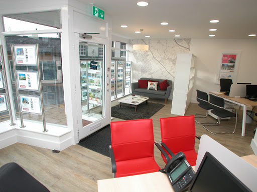 Clive Watkin Sales and Letting Agents Neston - Thumbnail