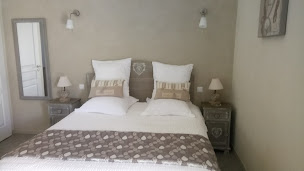 Photo n°14 de Le Mas de Molines à Vogüé (Gîte)