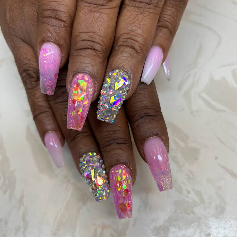 Apple Nails - Nail Salon in Daytona Beach FL 32118