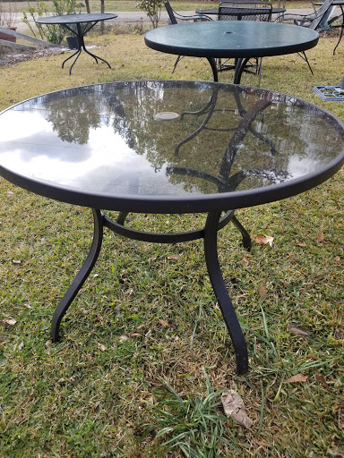 Table of Pots - Thumbnail
