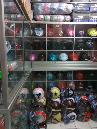Photos of Fino Helm