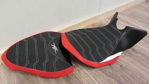 MJ Seats - Thumbnail