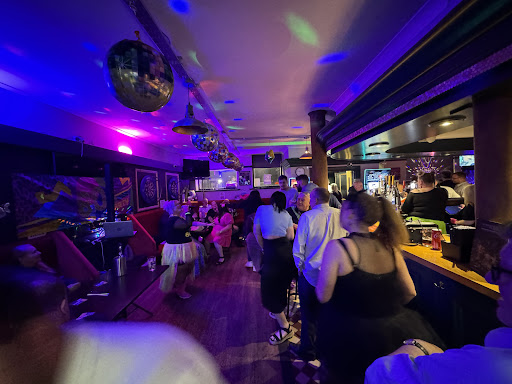 Davidson's Kitchen - Visual
