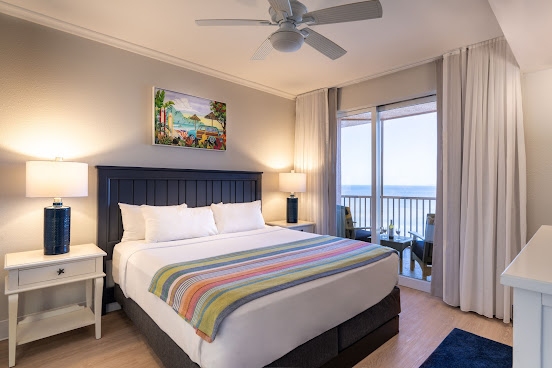 Pink Shell Beach Resort & Marina by null