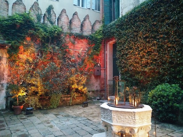 Palazzo Contarini Polignac