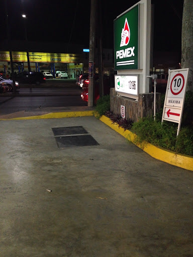 Gasolinera Lomas - Thumbnail