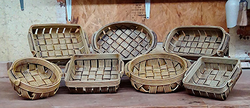 Mud Duck Pottery - Thumbnail