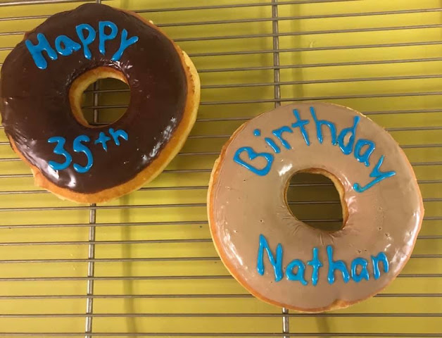 Tee's Donut's by null