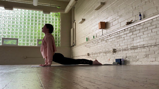 Yoga Roots - Visual