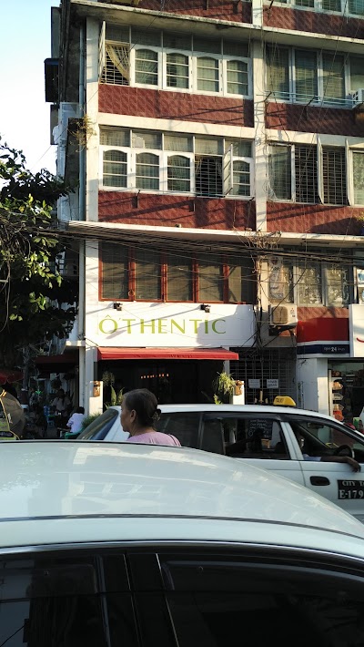 Photos of &Ocirc;'Thentic