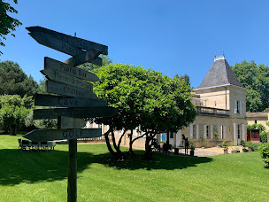 Photo n°13 de Chateaux Croix des Sablons à Les Peintures (Hôtel)