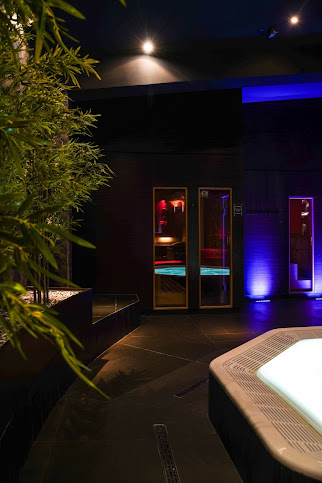 Andiamo Men's Club by null