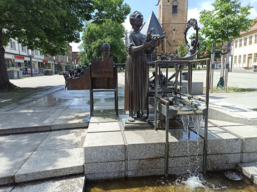 Fortuna Brunnen - Visual