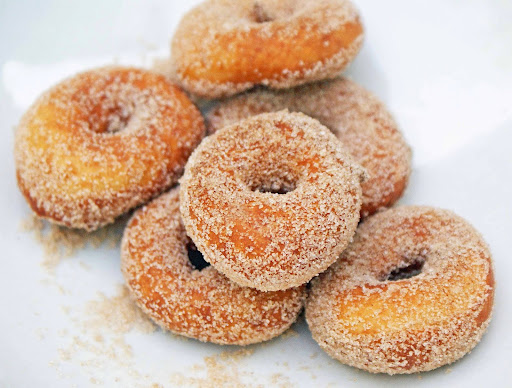 Superdonuts - Visual