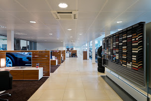 Photo n°7 de BMW NEUBAUER LE CHESNAY/PARLY II à Le Chesnay-Rocquencourt (Concessionnaire automobile)