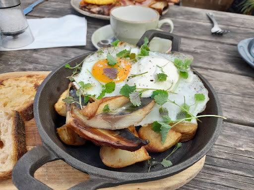The River Shack, Devon - Visual