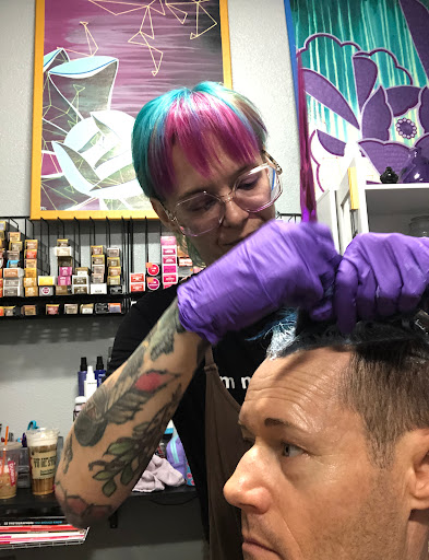 Abundance Salon - Thumbnail