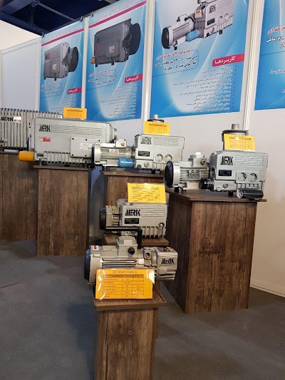 Photos of Merik Vacuum Pump