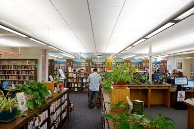 San Pedro Public Library