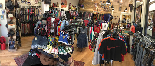 Sobeys Vintage Clothing - Thumbnail