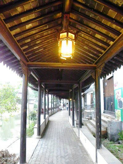 Photos of Qiandeng Ancient Town