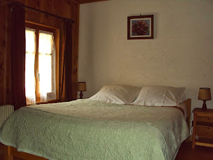 Photo n°12 de Chambre et Table 